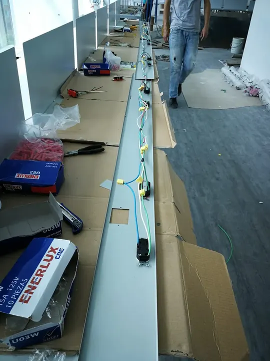Instalación de breakers en Bogotá